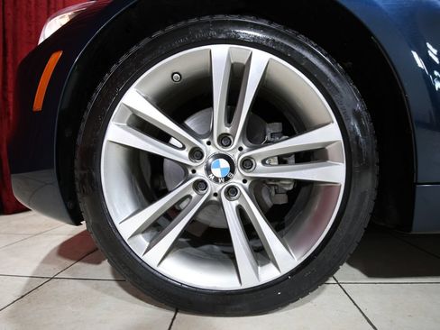 Used 2016 BMW 428i xDrive Convertible AWD/4WD image 8