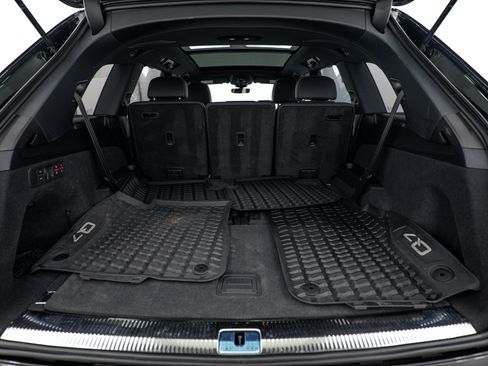 Used 2026 Audi Q7 3.0T Premium Plus w/ Premium Plus Package AWD/4WD image 19