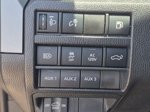 Certified 2026 Toyota Tacoma TRD Off-Road w/ TRD Off Road Premium Package AWD/4WD image 37