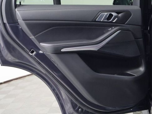 Used 2022 BMW X5 sDrive40i w/ M Sport Package image 13