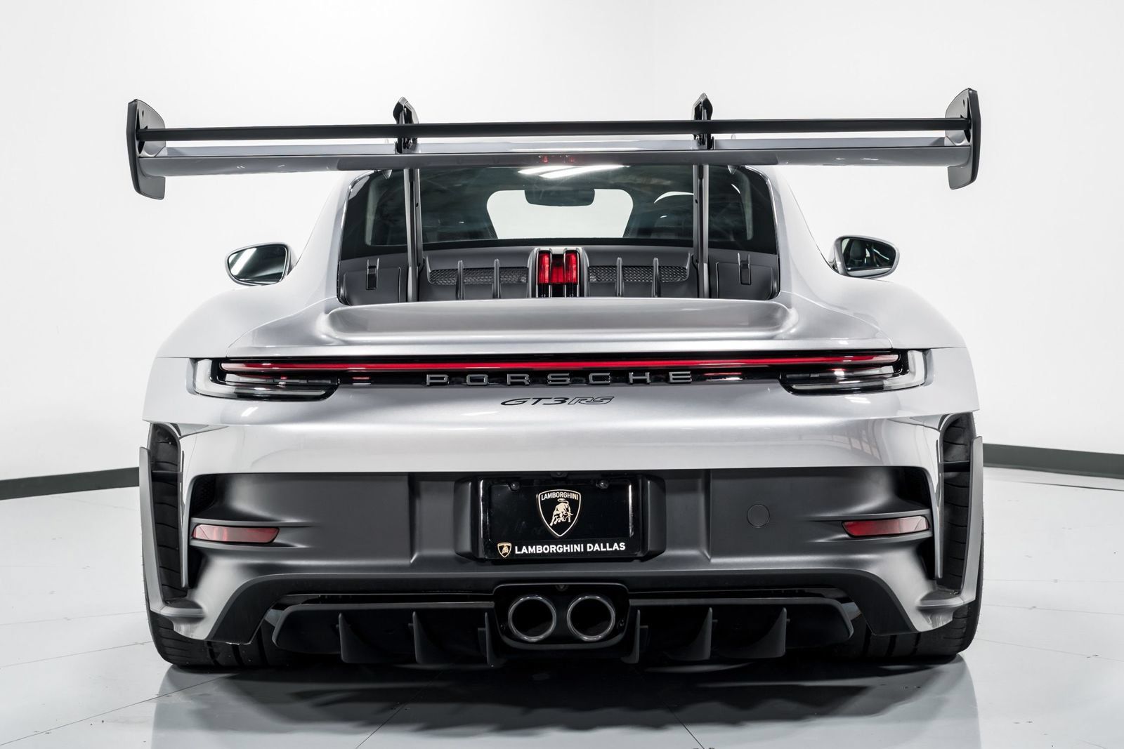 Used 2025 Porsche 911 GT3 RS RWD image 4