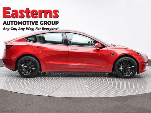 Used 2022 Tesla Model 3 Long Range AWD/4WD image 4