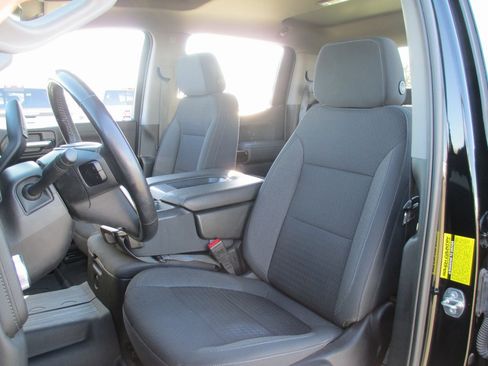 Used 2022 GMC Sierra 1500 Elevation image 16