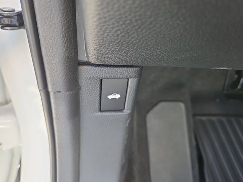 New 2025 Honda Accord SE image 11