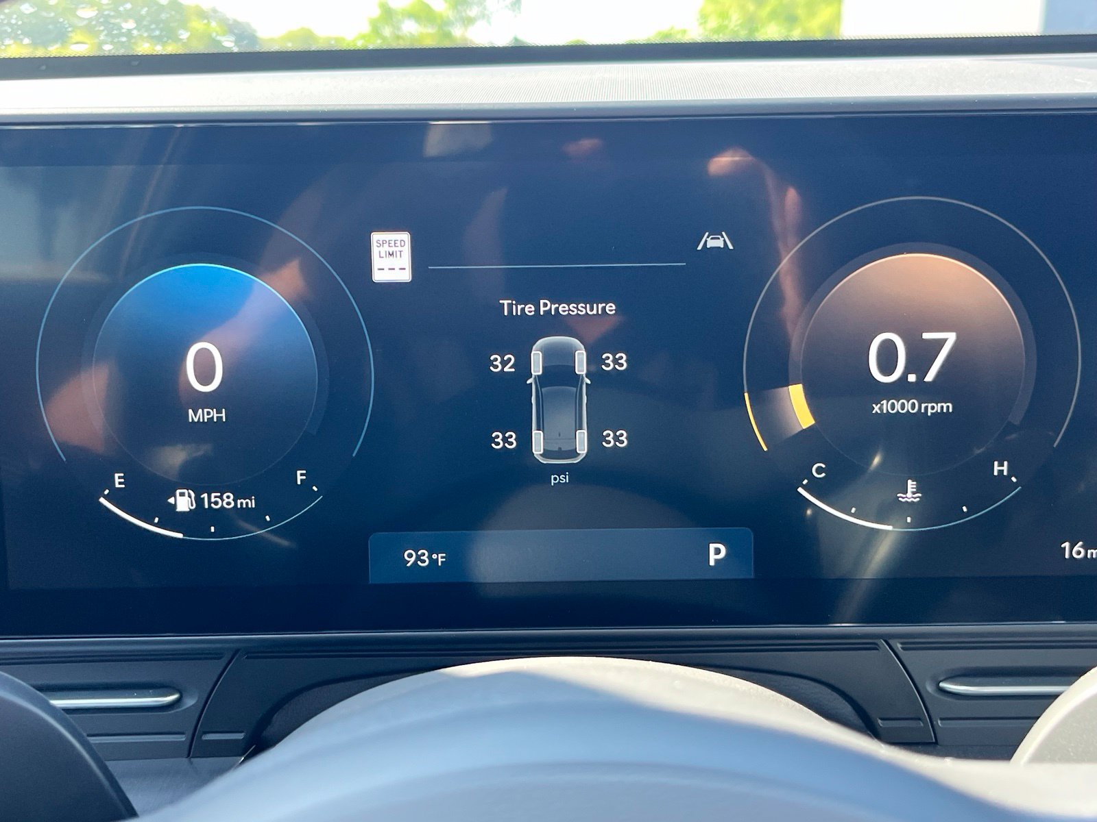 New 2027 Hyundai Kona Limited FWD image 11