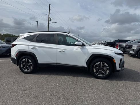 Used 2025 Hyundai Tucson SEL FWD image 1