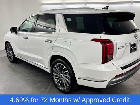 Used 2024 Hyundai Palisade Calligraphy image 5