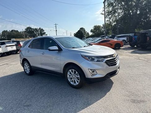 Used 2019 Chevrolet Equinox LT FWD image 11