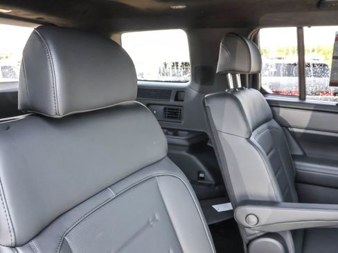 Used 2026 Hyundai Santa Fe Calligraphy AWD/4WD image 35