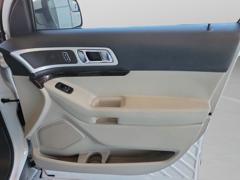 Used 2015 Ford Explorer Limited w/ Equipment Group 301A image 26