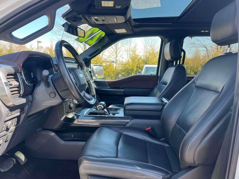 Used 2022 Ford F150 Lariat w/ Equipment Group 502A High AWD/4WD image 25
