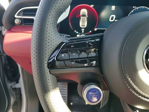 New 2026 Maserati Grecale Trofeo image 26