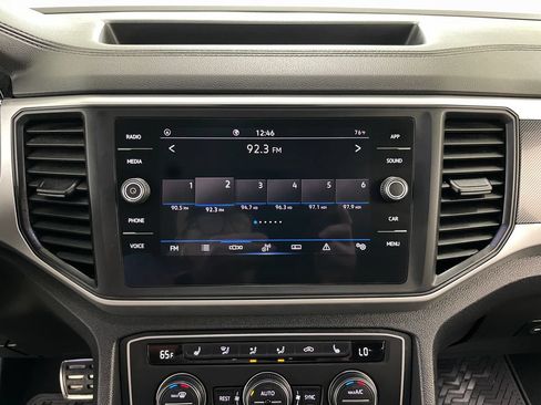 Used 2021 Volkswagen Atlas SE w/ Panoramic Sunroof Package FWD image 33