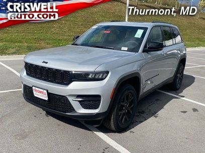 New 2025 Jeep Grand Cherokee Altitude w/ Trailer Tow Package