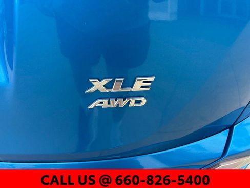 Used 2016 Toyota RAV4 XLE AWD/4WD image 9