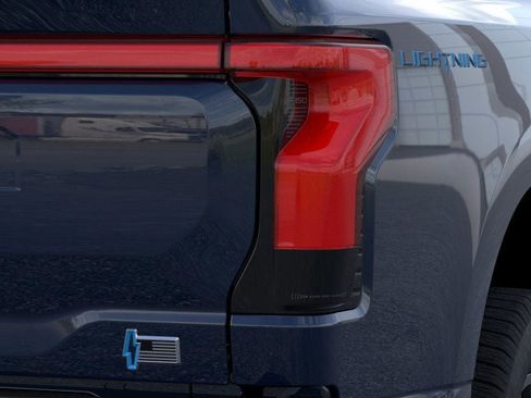 New 2025 Ford F150 Lightning Lariat image 21