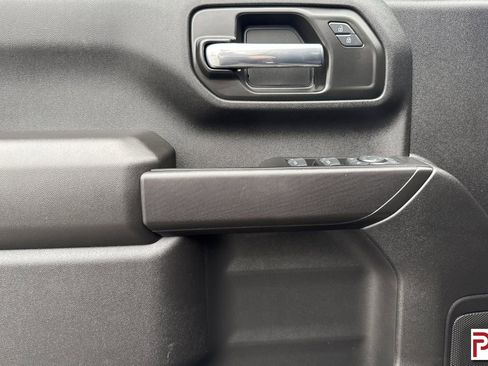 Certified 2025 Chevrolet Silverado 2500 Custom w/ Custom Value Package image 12