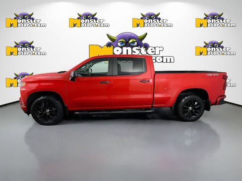 Used 2020 Chevrolet Silverado 1500 Custom w/ Custom Convenience Package AWD/4WD image 8