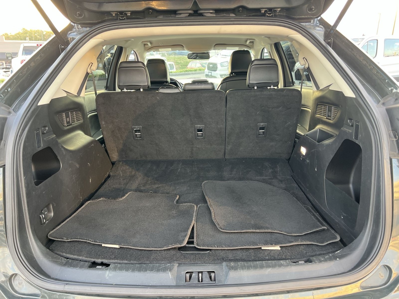 Used 2024 Ford Edge SEL AWD/4WD image 24