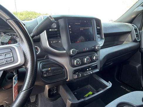Used 2022 RAM 2500 Big Horn w/ Protection Group AWD/4WD image 31