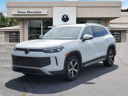 New 2025 Volkswagen Tiguan SE