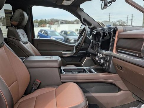 Used 2024 Ford F250 King Ranch w/ Chrome Package image 38