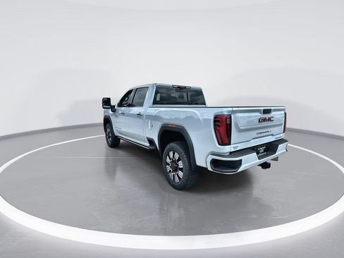 New 2026 GMC Sierra 2500 Denali w/ Denali Reserve Package AWD/4WD image 6