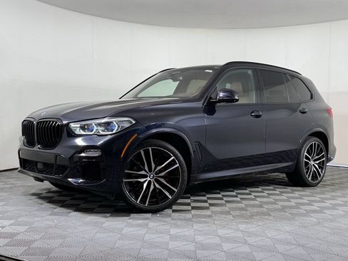 Used 2021 BMW X5 xDrive40i w/ M Sport Package AWD/4WD image 1