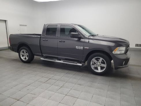 Used 2017 RAM 1500 ST RWD image 11