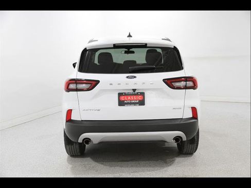 Certified 2023 Ford Escape Active AWD/4WD image 19