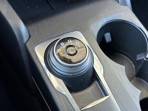 Used 2025 Ford Escape ST-Line image 21