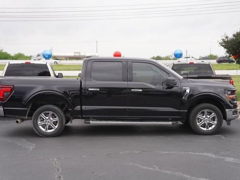 Used 2024 Ford F150 XLT w/ Mobile Office Package RWD image 5