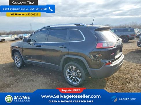 Used 2020 Jeep Cherokee Latitude Plus w/ Cold Weather Group FWD image 3
