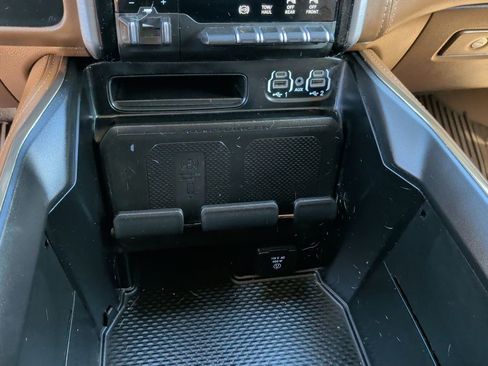Used 2024 RAM 2500 Limited w/ Safety Group AWD/4WD image 34