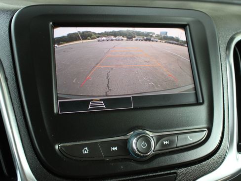 Used 2022 Chevrolet Equinox LT AWD/4WD image 36