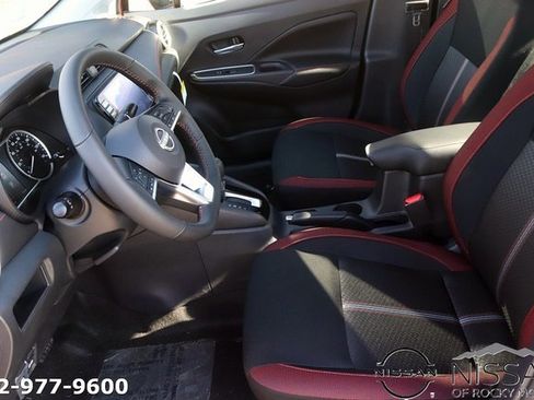 New 2025 Nissan Versa SR w/ Trunk Package image 13