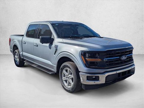New 2026 Ford F150 XLT w/ Equipment Group 302A MID RWD image 6
