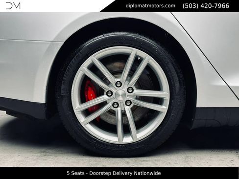 Used 2014 Tesla Model S P85 image 38