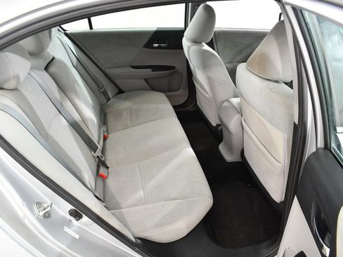 Used 2013 Honda Accord LX image 18