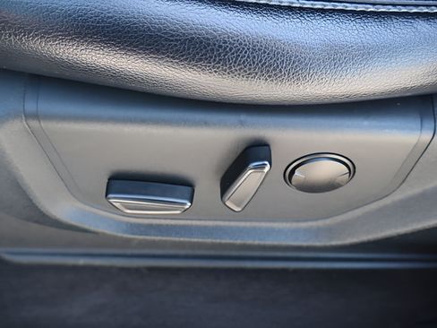 Used 2020 Ford F150 Lariat AWD/4WD image 22