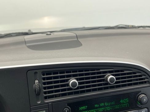 Used 2007 Saab 9-3 2.0T w/ Premium 17 Pkg image 17