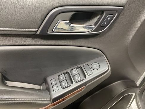 Used 2015 GMC Yukon XL SLE AWD/4WD image 13