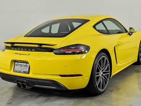 Used 2021 Porsche 718 Cayman S RWD image 10