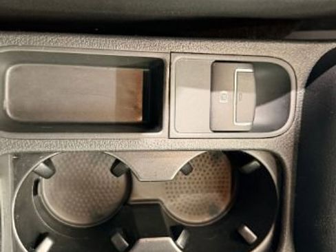 Used 2016 Volkswagen Tiguan R-Line image 30