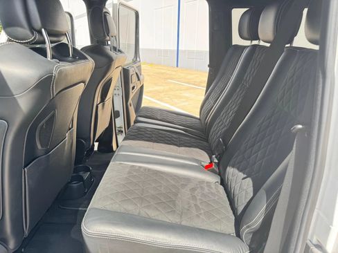 Used 2018 Mercedes-Benz G 550 Squared image 46