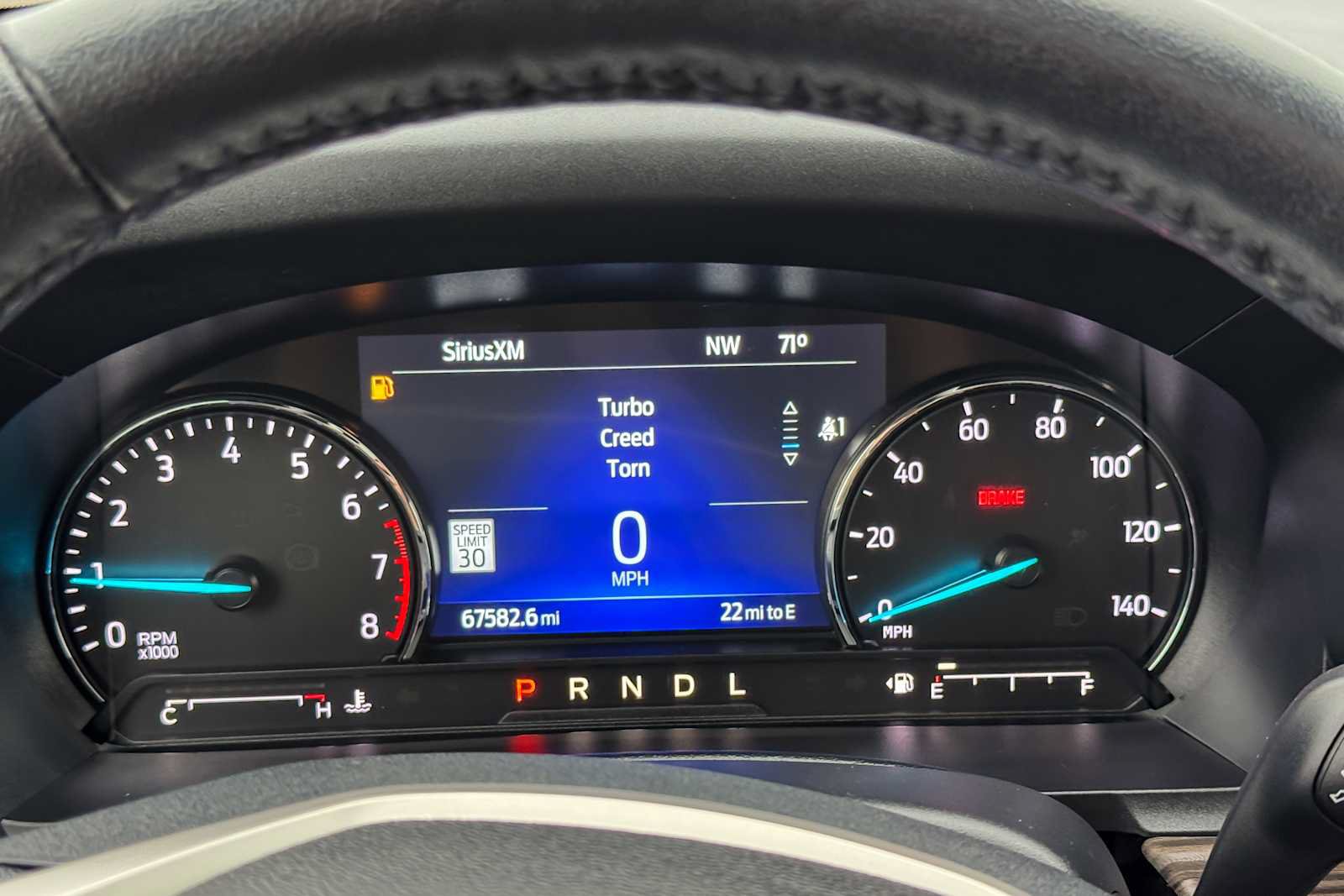 Used 2022 Ford Explorer Limited w/ Equipment Group 301A AWD/4WD image 17