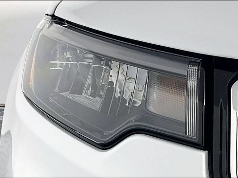 Used 2025 Jeep Compass Limited AWD/4WD image 28