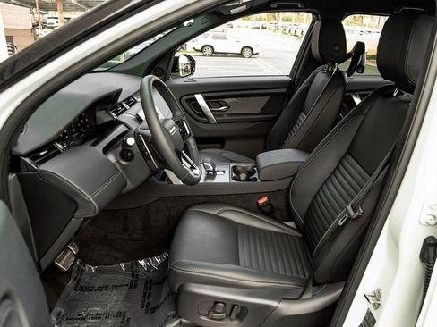 Used 2024 Land Rover Discovery Sport Dynamic SE image 14