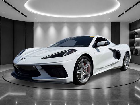 Used 2025 Chevrolet Corvette Stingray Coupe w/ 1LT RWD image 1