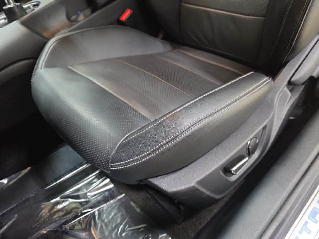 Used 2015 Ford Mustang GT Premium RWD image 25